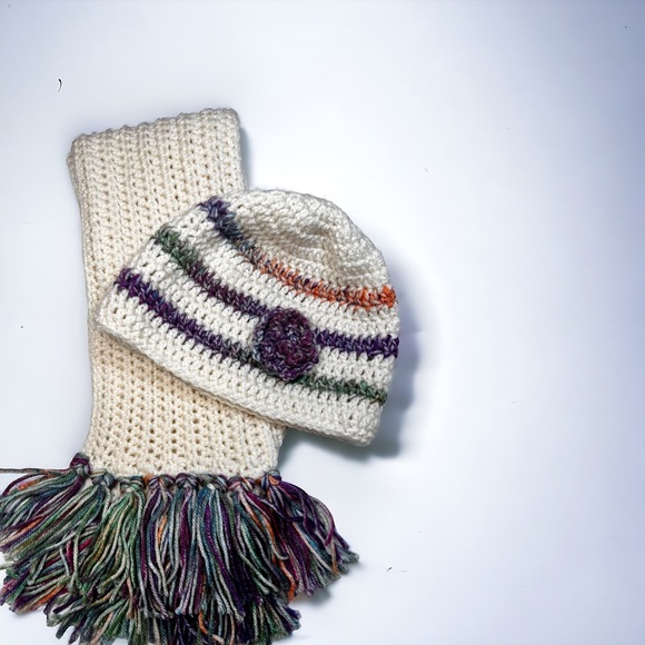 Handmade Crocheted Little Girls Scarf and Hat Set. Hat is 20” Diameter Scarf 35” - Picture 1 of 6